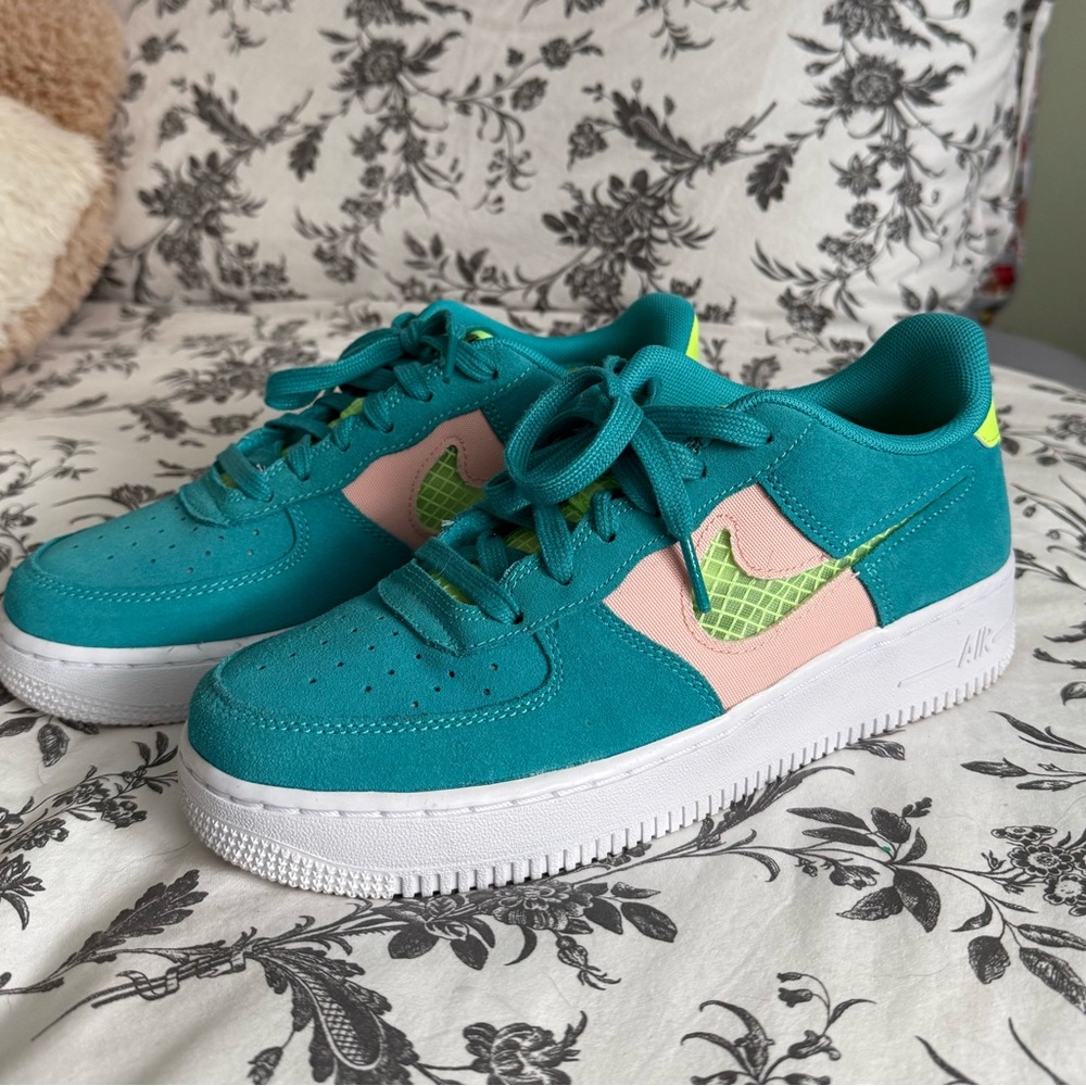 Nike Air Force 1 Low ‘07 LV8